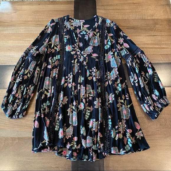 Free People Tops - Free People Tunic GUC